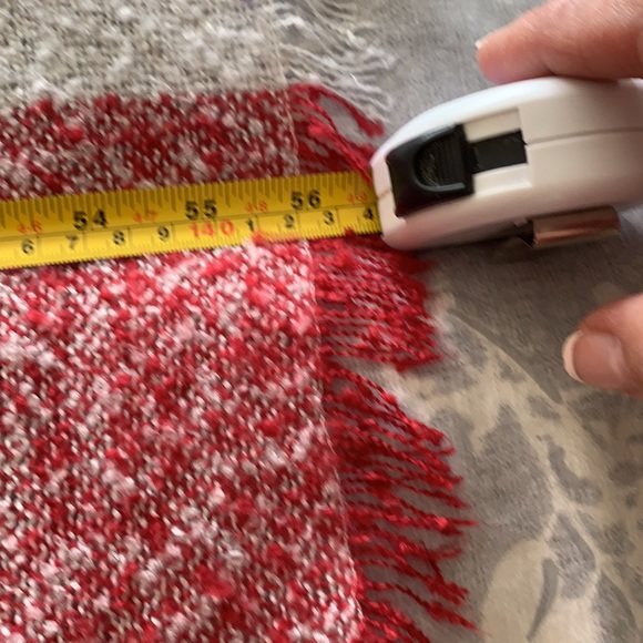 Wrap/scarf. Square. Red blue and light grey. - Picture 4 of 5